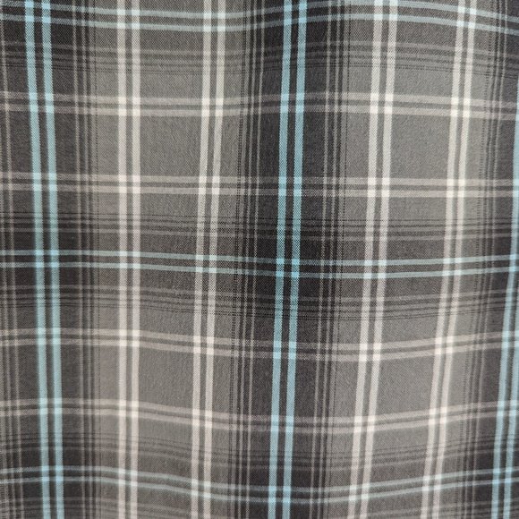 NordicTrack* Men's Short Sleeve Button Down Curved Hem Zipper Pocket Shirt~Large - Picture 12 of 13